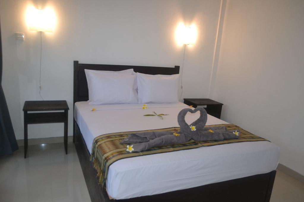 Akalanka Homestay Gili Trawangan Exterior photo