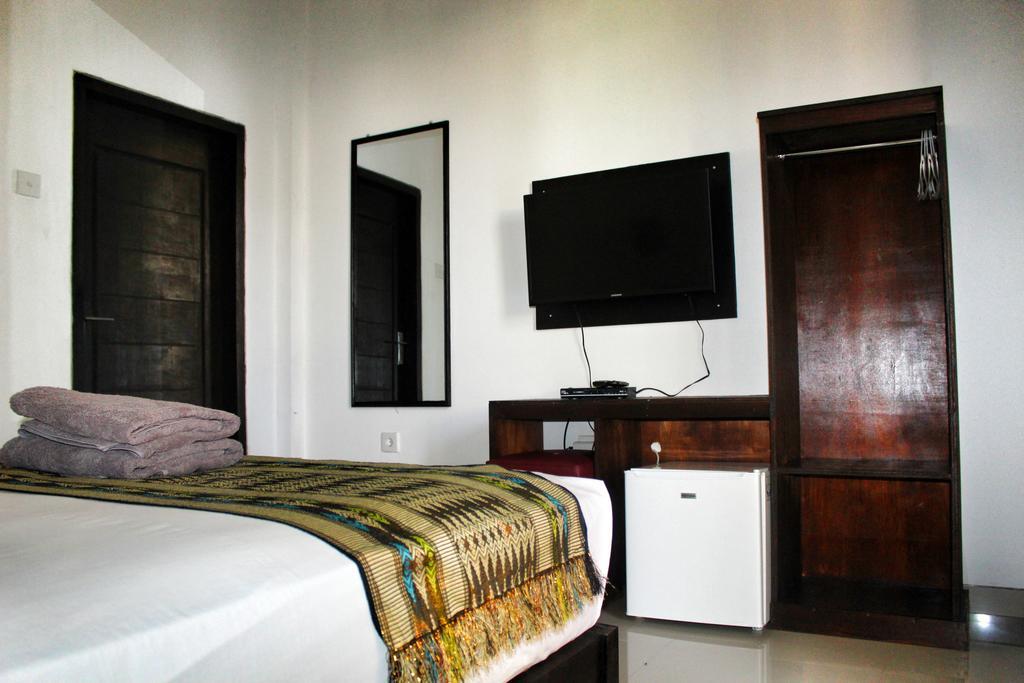 Akalanka Homestay Gili Trawangan Exterior photo