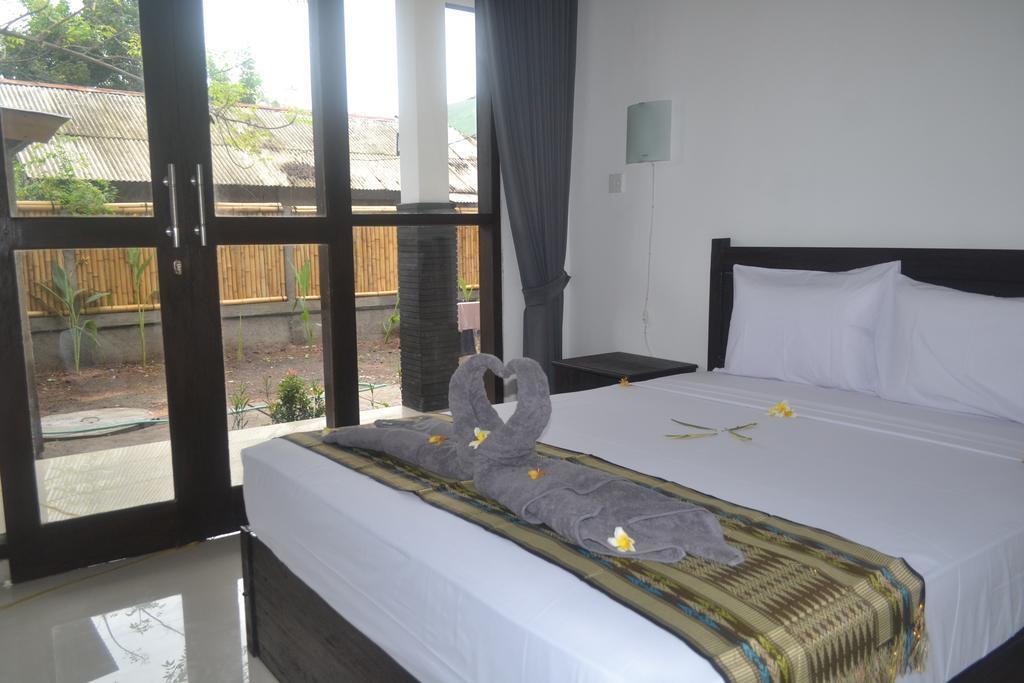 Akalanka Homestay Gili Trawangan Exterior photo